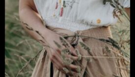 Chic Chronicles: vintage tērpi, kas čukst modes noslēpumus